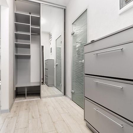 Pearl 44 Apartment With Terrace オデッサ エクステリア 写真