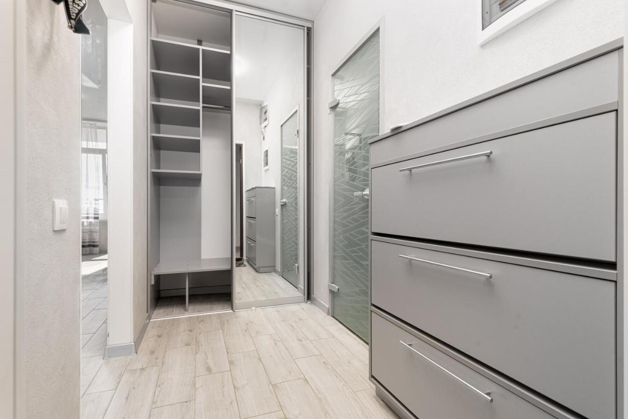 Pearl 44 Apartment With Terrace オデッサ エクステリア 写真
