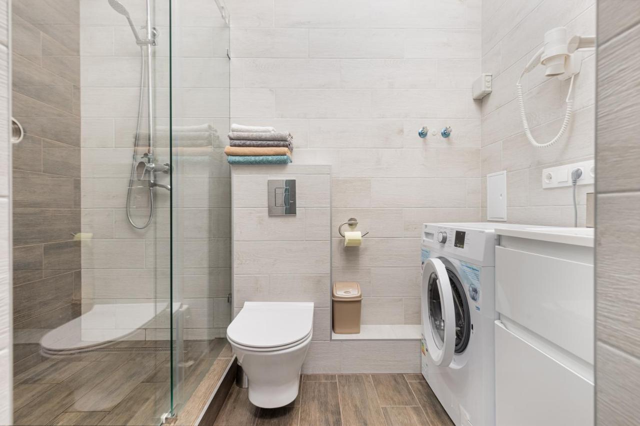 Pearl 44 Apartment With Terrace オデッサ エクステリア 写真